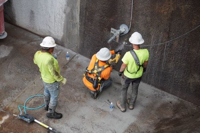 C:\Users\ASUS\Dropbox\NGỌC\KHOAN CẮT BÊ TÔNG HÙNG PHÁT\13b Khoan cắt bê tông\hình\08-khoan-cat-be-tong-Hau-Giang-3.jpg